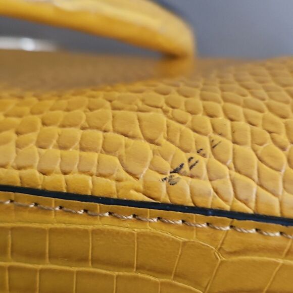 Est 1946 Faux Leather Croc-Embossed Handbag - Picture 11 of 11